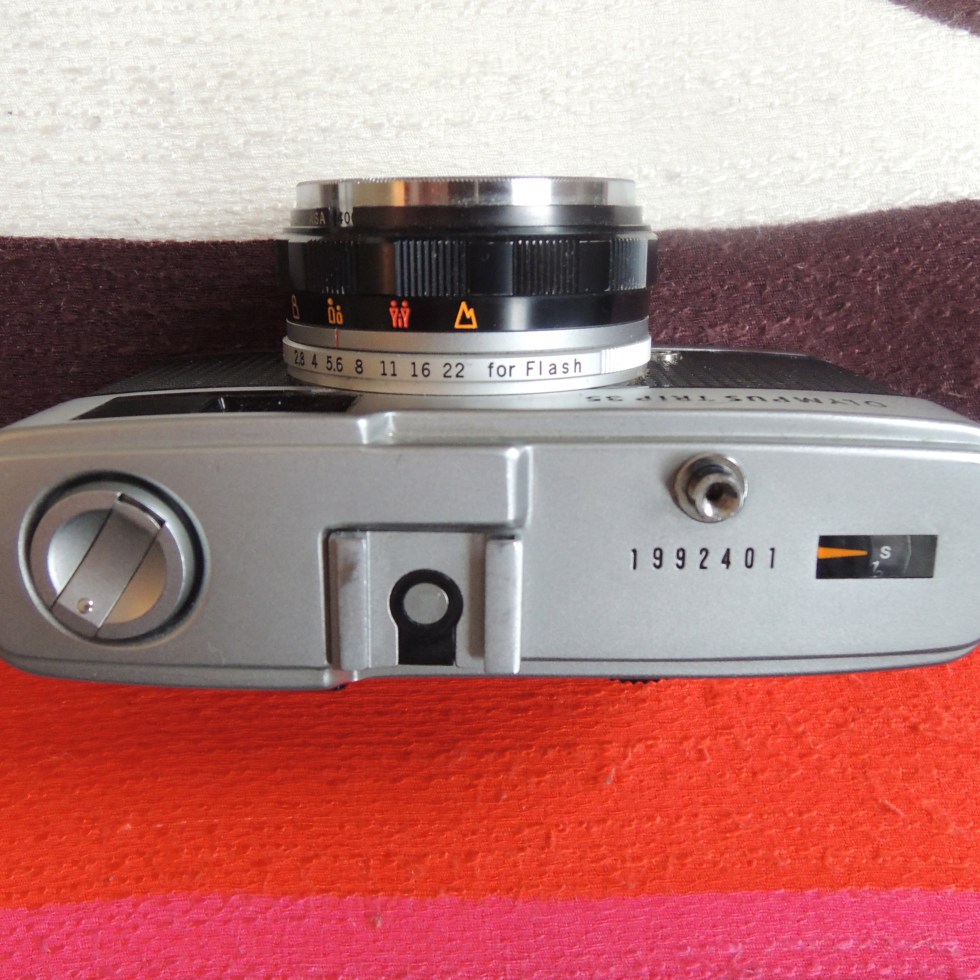 Olympus Trip 35 top