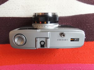 Olympus Trip 35 top