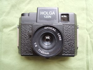 Holga 120N front