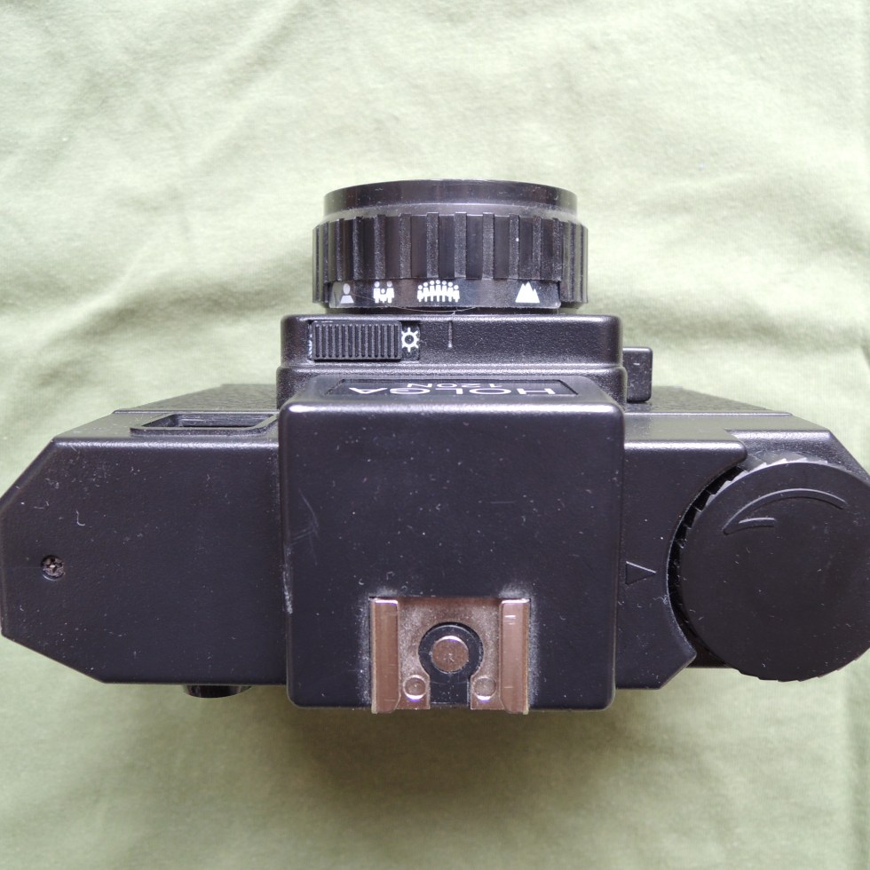 Holga 120N top