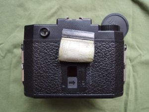 Holga 120N back