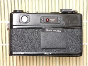 Yashica Electro 35 GT back