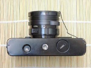 Yashica Electro 35 GT bottom