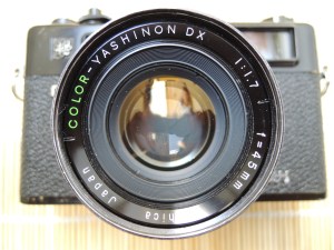 Yashica Electro 35 GT lens