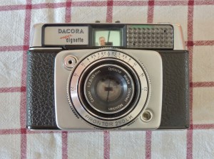 Dacora dignette super: front