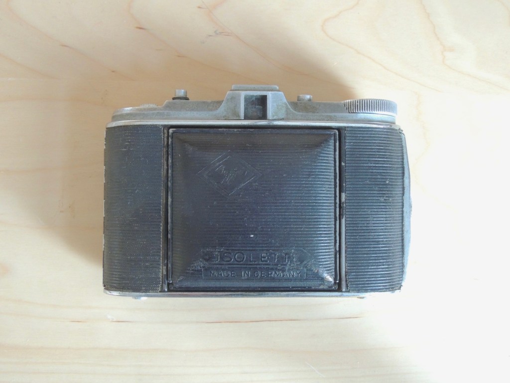 Agfa Isola 4.5 closed