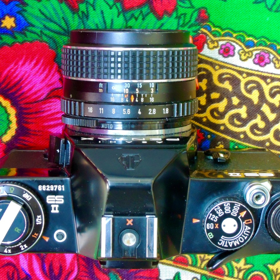 Pentax ES II top